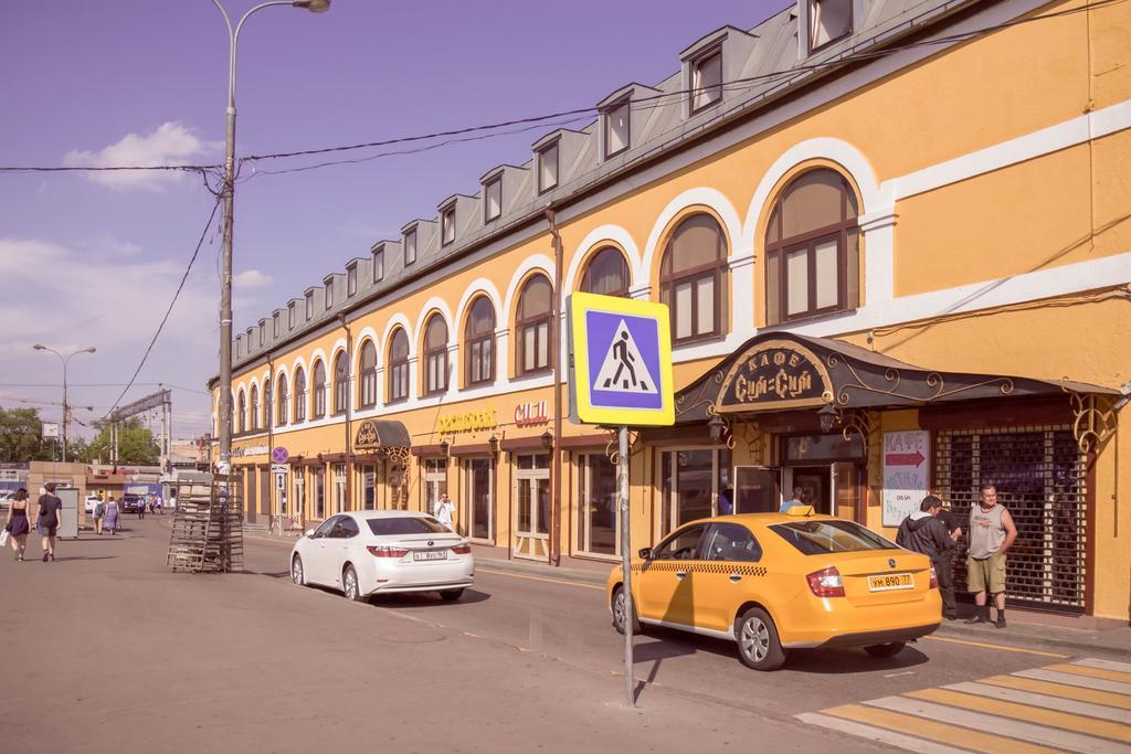 Andron Hotel On Ilyicha Square Moskva Exteriör bild